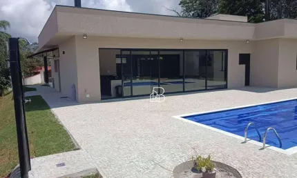 Casa com 3 dormitórios à venda, 320 m² por R$ 2.535.000 - Clube de Campo Valinhos - Valinhos/São Paulo
