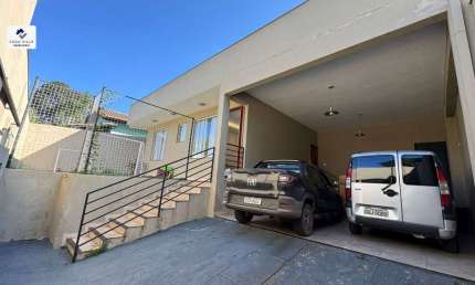 Casa com 3 quartos à venda na Rua Júlio de Carvalho, 116, Braúnas, Belo Horizonte