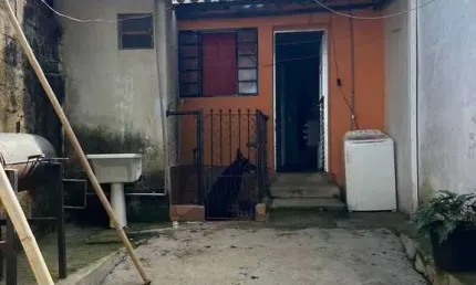 Casa com 2 dorms, Alto Ipiranga, Mogi das Cruzes - R$ 212 mil, Cod: 166