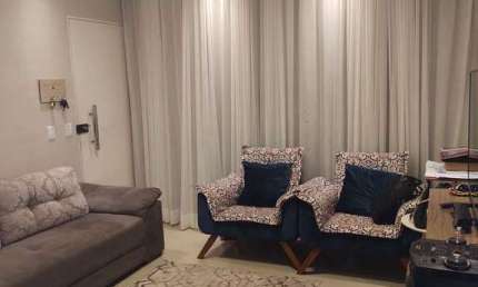 Sobrado com 3 quartos, Vila Nova Cintra, Mogi das Cruzes - R$ 650 mil, Cod: 265