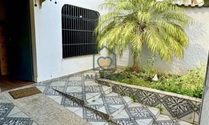 Casa com 4 dorms, Vila Oliveira, Mogi das Cruzes - R$ 800 mil, Cod: 512