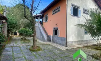 Casa com 6 quartos, sendo 2 suites, vista panorâmica em ipiabas