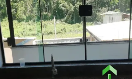 Casa com 2 Quartos, Churrasqueira, Fogão a Lenha no Centro de Ipiabas