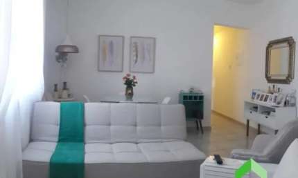 Apartamento Reformado de 2 Quartos no Centro de Barra do Piraí