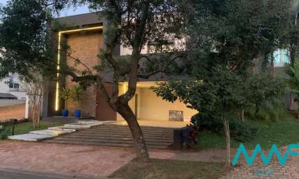 Casa Nova no Genesis 1 - Projeto Moderno e Imponente!