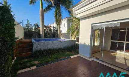 Tamboré 04 - Linda Casa Dupla com 4 Suítes + Piscina e Varanda Gourmet