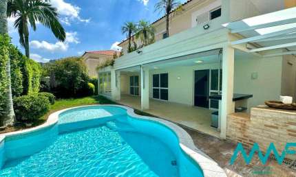 Tamboré 5 - Casa Dupla com Piscina e Amplo Quintal - 4 Suítes!!!