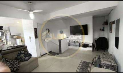 Casa Triplex com 2 dorms sendo 2 suites próx Av Afonso Pena