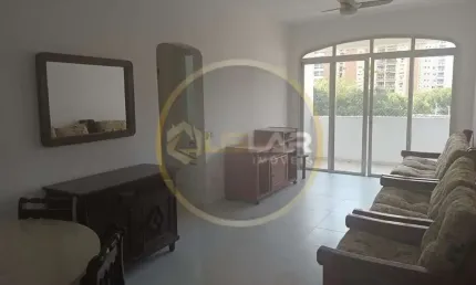 Apartamento de 2 dorms com dependencia completa,uma quadra da praia
