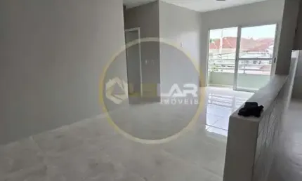 Apartamento de 2 dormitórios em prédio com elevador