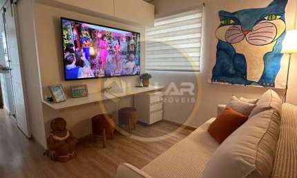 Apartamento de 1 dormitório reformado na ponta da praia