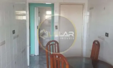 Apartamento na ponta da praia com 1 dormitório amplo com garagem