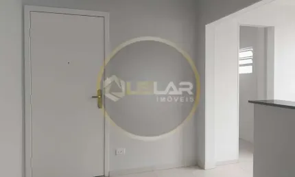 Apartamento de 1 dorm na divisa, reformado com garagem