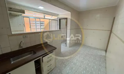Apartamento de 3 dormitórios de frente no marapé com garagem