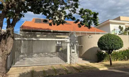 Sobrado com 3 dormitórios à venda, 480 m² por R$ 1.450.000,00 - Jardim Tarraf - São José do Rio Preto/SP