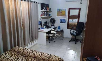 Casa no Centro de Mirassol com 4 dormitórios à venda, 180 m² por R$ 520.000 - Mirassol/SP