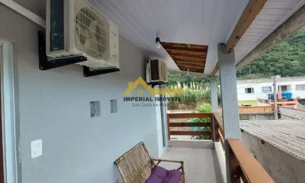 Locação - casa 2 dormitórios na praia do sapê em ubatuba/sp