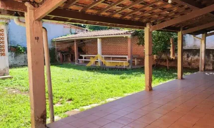 À venda i0904 - casa 3 dormitórios no massaguaçu - caraguatatuba/sp
