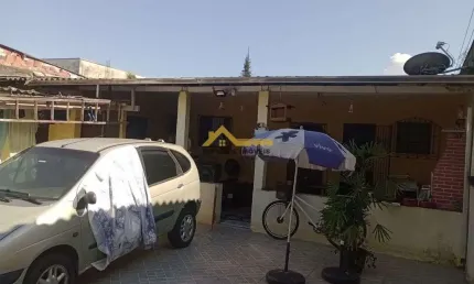 À venda i0956 - casa com 3 domitórios no morro do algodão - caraguatatuba/sp