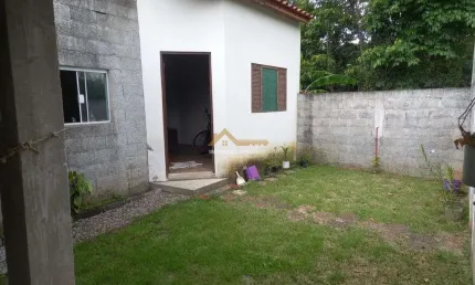 À venda - casa 2 dormitórios no balneário dos golfinhos - caraguatatuba/sp
