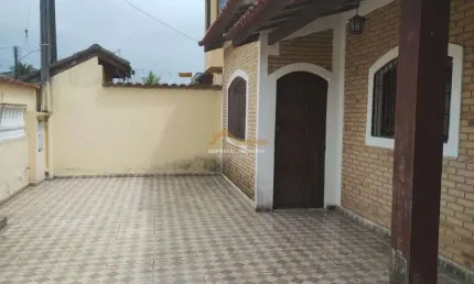 À venda i0199 - casa 3 dormitórios na praia das palmeiras  -  caraguatatuba/sp