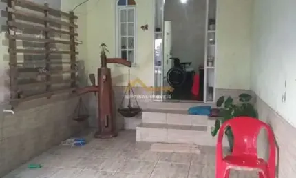 À venda - casa com 3 dormitórios no sumaré - caraguatatuba/sp