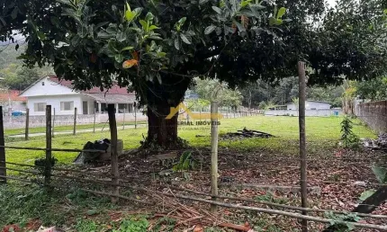 Terreno à venda no Jaraguá, Caraguatatuba 