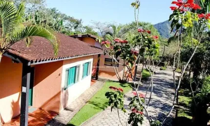 À venda - casa em condomínio 1 dormitório no jd casa branca -  caraguatatuba/sp