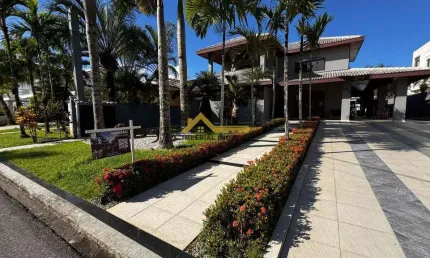 À venda - casa em condomínio com 6 dormitórios caraguatatuba/sp