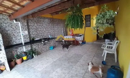 À venda - casa com 3 dormitórios no bairro enseada - são sebastião/sp