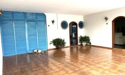 Casa com 3 quartos para alugar na Rua Comendador Joaquim Alves, Jundiaí, Anápolis, 300 m2 por R$ 6.000