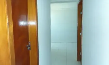 Apartamento com 2 quartos para alugar na Rua J, Cidade Jardim, Anápolis por R$ 1.280