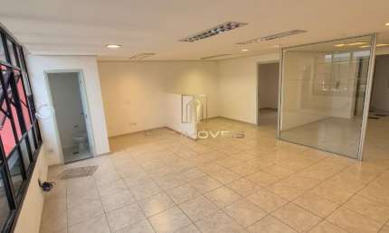 OPORTUNIDADE - Sala Comercial com 3 Salas e 3 Banheiros no Centro de Valinhos - Oportunidade Imperdível!