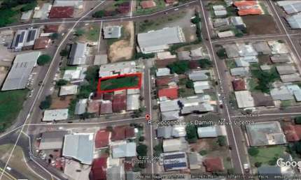 Terreno à venda no Nova Vicenza, Farroupilha  por R$ 500.000