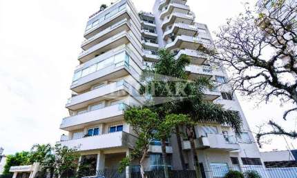 Cobertura com 3 quartos à venda no Centro, Farroupilha , 264 m2 por R$ 2.000.000
