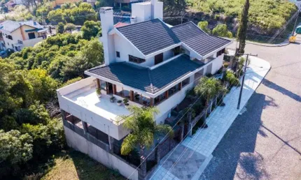 Casa com 3 quartos à venda na colina sorriso, caxias do sul , 491 m2 por r$ 2.500.000