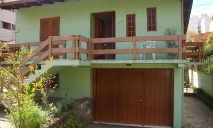 Casa com 4 quartos à venda no Medianeira, Caxias do Sul , 260 m2 por R$ 1.200.000