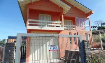 Casa com 3 quartos à venda no América, Farroupilha , 280 m2 por R$ 700.000