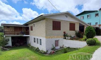 Casa com 4 quartos à venda no Ipanema, Farroupilha , 301 m2 por R$ 650.000