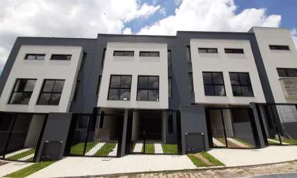 Casa com 2 quartos à venda na Colina Sorriso, Caxias do Sul , 106 m2 por R$ 420.000