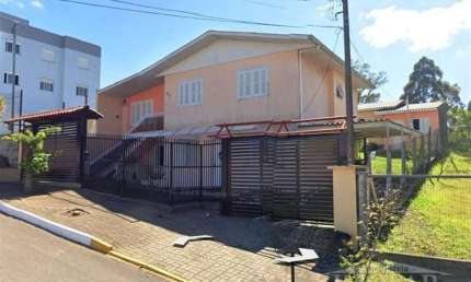 Casa com 3 quartos à venda no América, Farroupilha , 260 m2 por R$ 636.000