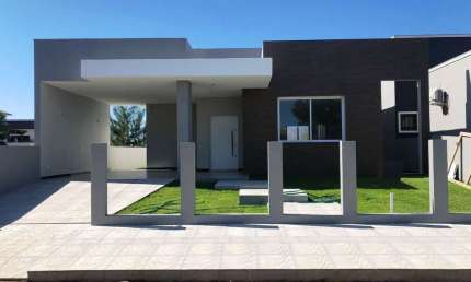 Casa com 3 quartos à venda no Centro, Torres , 141 m2 por R$ 630.000