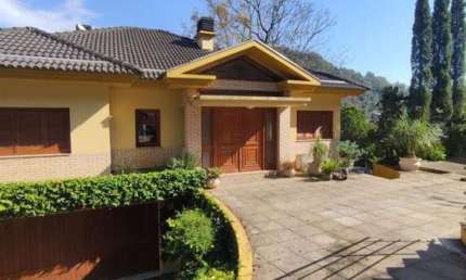 Casa com 4 quartos à venda no Galópolis, Caxias do Sul , 324 m2 por R$ 1.300.000