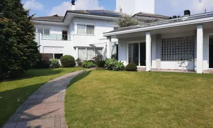 Casa com 4 quartos à venda no Saint Etienne, Caxias do Sul , 552 m2 por R$ 4.990.000
