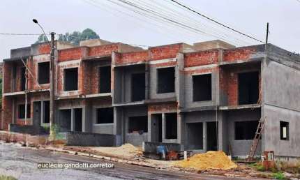 Casa com 3 quartos à venda no Belvedere, Farroupilha , 102 m2 por R$ 550.000