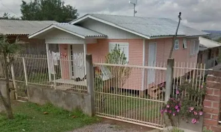 Casa com 3 quartos à venda no Industrial, Farroupilha , 137 m2 por R$ 300.000