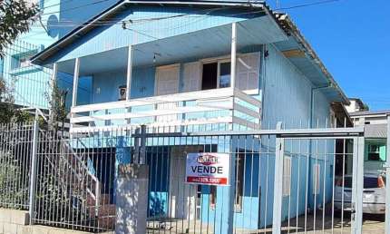 Casa com 4 quartos à venda no Primeiro de Maio, Farroupilha , 182 m2 por R$ 318.000