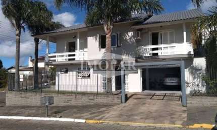 Casa com 3 quartos à venda no Santo Antônio, Farroupilha , 269 m2 por R$ 1.113.000