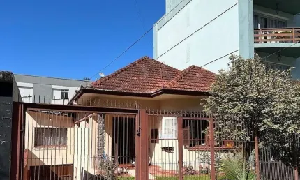 Casa com 6 quartos à venda no Exposição, Caxias do Sul , 244 m2 por R$ 1.199.000