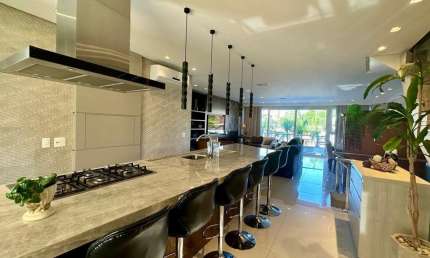 Casa em condomínio fechado com 3 quartos à venda na Nossa Senhora de Lourdes, Caxias do Sul , 272 m2 por R$ 2.600.000